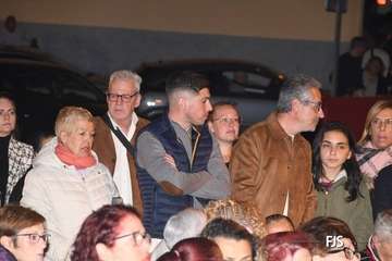 Diversión y política se dan cita en Las Longueras en el arranque de sus fiestas patronales/FJS Fotografía.