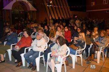 Diversión y política se dan cita en Las Longueras en el arranque de sus fiestas patronales/FJS Fotografía.