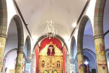 Monumentos florales en la Basílica de San Juan e Iglesia de Los Llanos de Telde/TA.