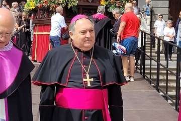 Procesión de la mantilla blanca en Vegueta/Jesús Ruiz Mesa.