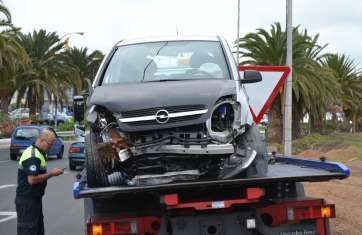Estado en el que ha quedado el vehículo siniestrado (Foto Daniel Ojeda)