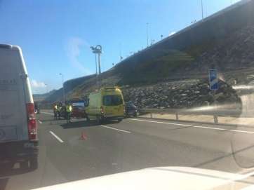 Imagen del accidente en la autopista GC-1 (Foto TA)