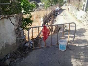 Estado de la vía tras sufrir el derrumbe la pasada semana (Foto TA)