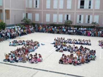 Imagen de archivo de un acto en el colegio José Tejera (Foto TA)