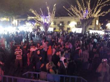 Fiesta en la plaza de San Juan (Foto TA)