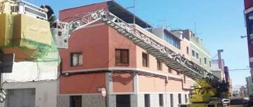 Imagen de la intervención de los bomberos (Foto TA)