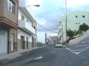 Calle Fulton, lugar donde se produjo la intervención policial (Foto Luis A. López Sosa)