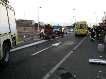 Retención de tráfico ocasionado por el accidente (Foto TA)