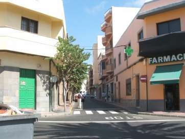 Calle de Los Llanos donde tuvo lugar el robo (Foto Luis López)
