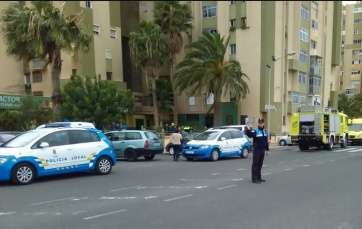 Fotos del incendio acaecido en Jinámar (Foto Tuiter Policía Local Telde)