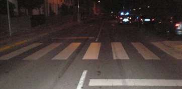 Imagen de las marcas de ruedas en la calle Profesor Lucas Arencibia Gil (Foto TA)