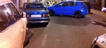 Al menos otros tres vehículos se vieron afectados en el incidente (Foto TA)