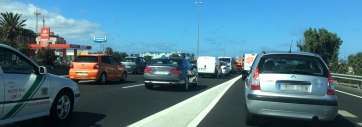 Imagen de las retenciones a la altura del parque comercial de La Mareta, en Telde (Foto TA)
