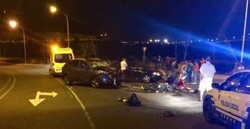 Uno de los heridos sobre el asfalto (Foto TA)
