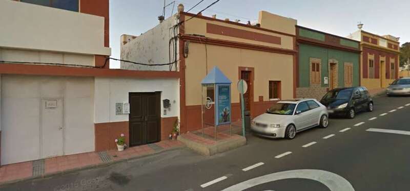 Inmueble donde se encuentra la vivienda donde se halló sin vida el cuerpo de Mónica (Foto TA)