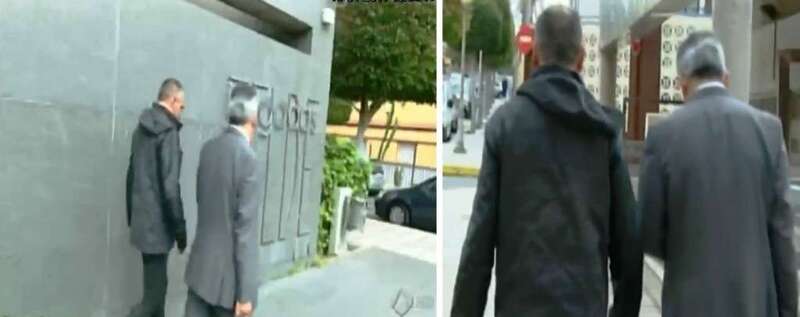 El investigado a la salia del Juzgado con su abogado (Foto captada por TA de Antena 3 Canarias)