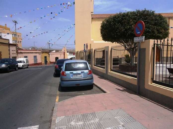 Imagen de archivo del entorno de la plaza de La Pardilla (Foto TA)