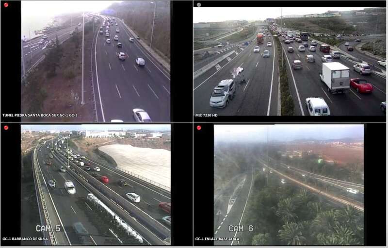 Retenciones en la GC-1 por los dos accidentes (Foto Servicio de Carreteras del Cabildo)