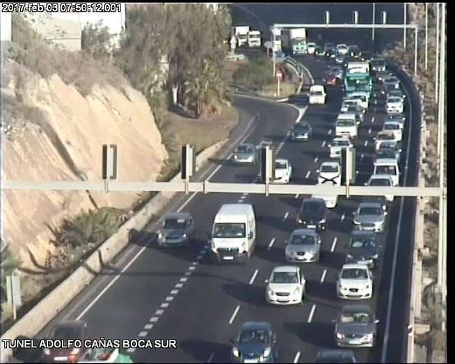 Imagen de archivo de retenciones en la GC-1 (Foto Carreteras del Cabildo)