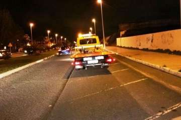 Accidente de dos turismos en la calle de Américo Vespucio, en Melenara-Telde