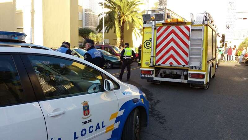 Imagen de los recursos de emergencia desplegados en el aparcamiento número 3 de La Garita (Foto TA)