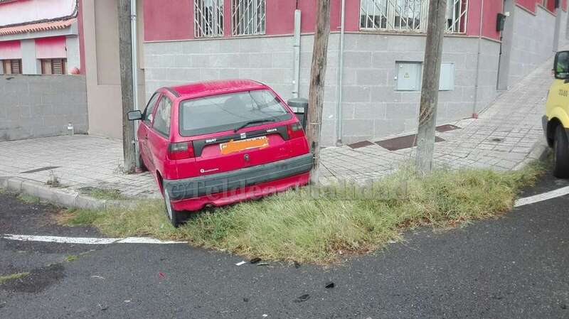 Uno de los vehículos implicados en el accidente (Foto TA)