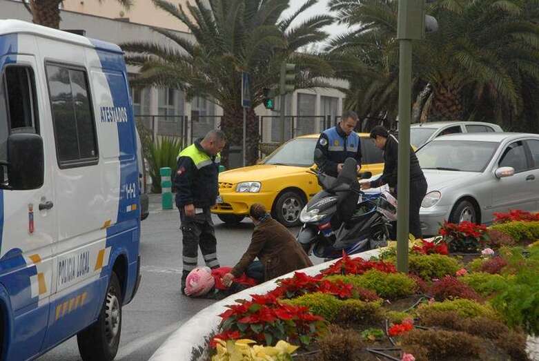 Imagen de archivo de un motorista en una vía de Telde (Foto TA)