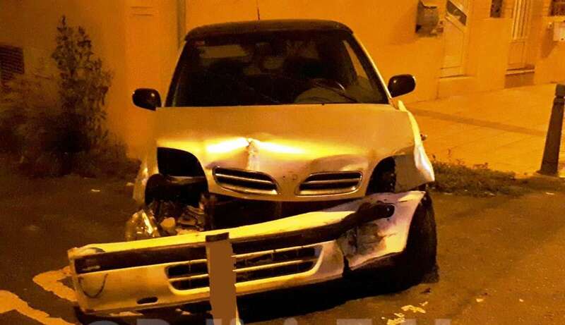 Uno de los vehículos siniestrados en el accidente (Foto TA)