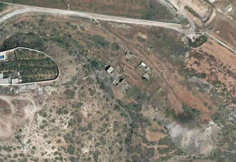 Pozo en la antigua finca de Los Aldeanos, donde apareció el cadáver de Mena (Foto TA)