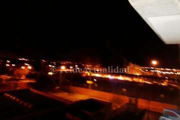 Arden ocho ambulancias del SUC que estaban estacionadas cerca de Narea (Foto TA)