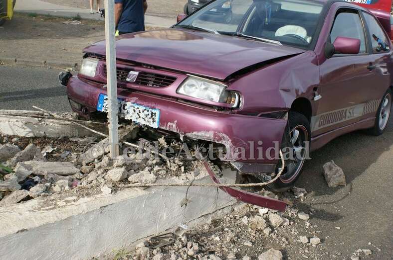 Estado en que quedó el vehículo siniestrado (Foto TA)