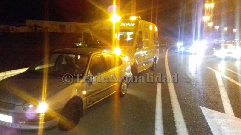 El vehículo que recibió el impacto de otro que se dio a la fuga, en el lugar del suceso (Foto TA)