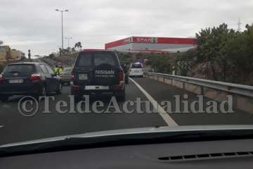 Un motorista sufre un accidente en la GC- a pocos metros del Puente de Silva (Foto TA)