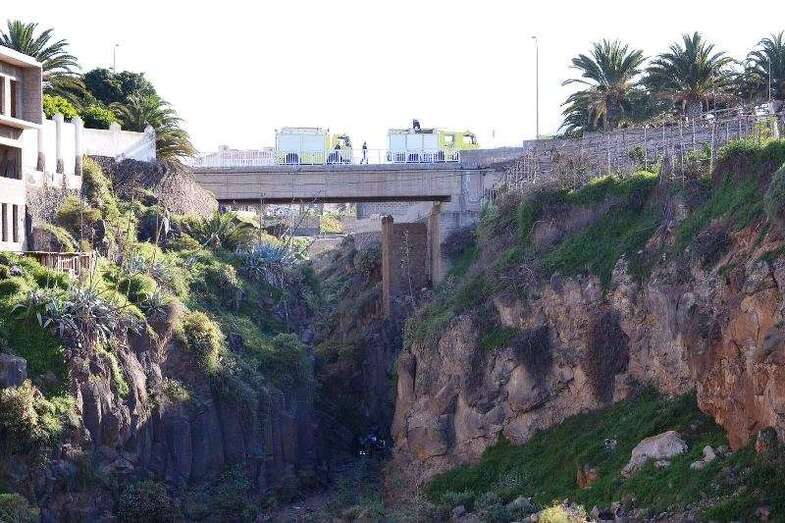 Puente cercano al parque infantil de Pinocho (Foto TA)
