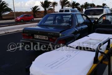 Tres heridos en una colisión por alcance en la Avenida del Cabildo (Foto TA)