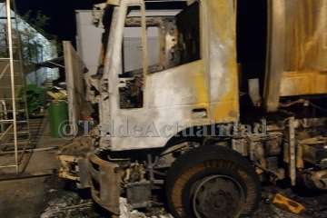 Incendio en las instalaciones de FCC en El Goro (Foto TA)