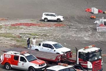 Despliegue de medios en la playa de Jinámar para el simulacro de este jueves y reunión de la mesa del ejercicio (Foto Miguel Ángel Garcia, ACFI Prress y TA)