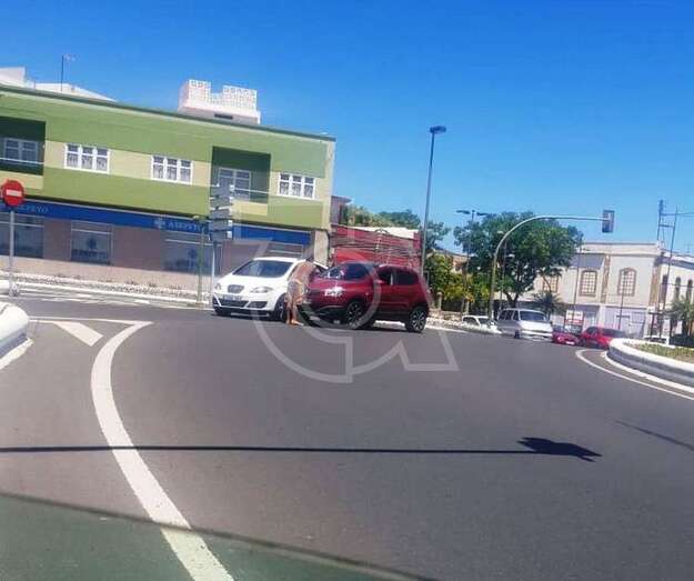 Imagen del accidente captada por un lector de TA (Foto TA)