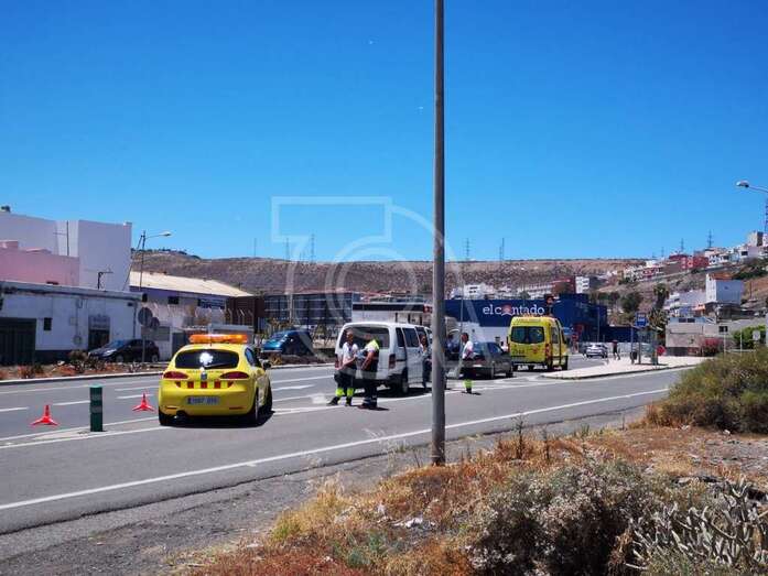 Uno de los ocupantes resultó herido (Foto TA)