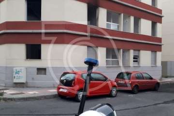 Incendio en un edificio abandonado alarma al vecindario de Picachos (Foto TA)