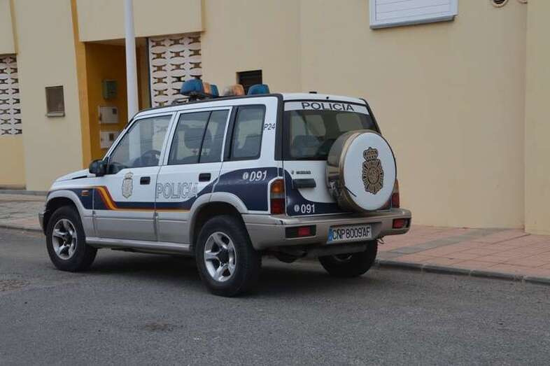 Vehículo de la Policía Científica del CNP de Telde (Foto TA)