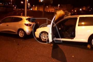 Vehículos afectados por el incendio (Foto TA)