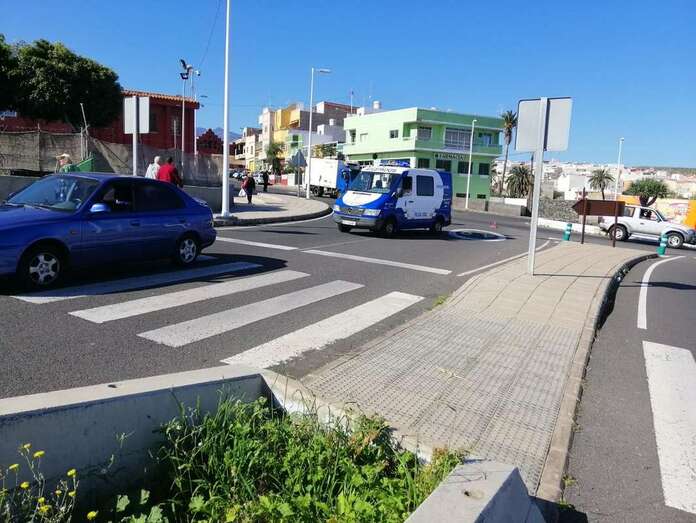 El incidente ocurrió en el vial que conduce desde San José de Las Longueras al viaducto (Foto TA)