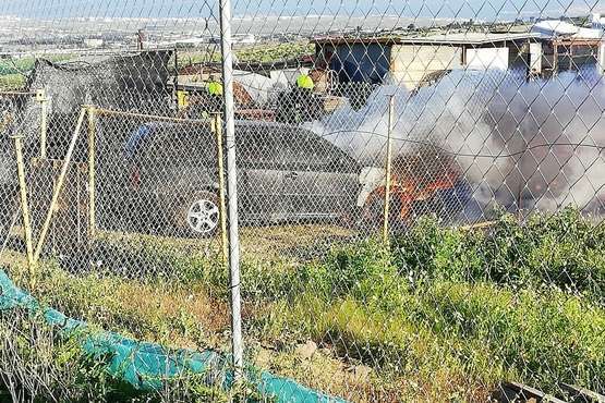 Un perro muere calcinado en el incendio de un habitáculo de madera en las medianías de Telde (Foto TA)