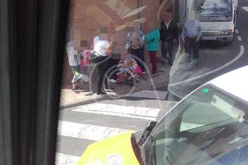 Accidente de tráfico en el barrio de Las Huesas (Foto TA)