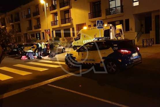 Un motorista atropella a una persona joven en un paso de peatones en Salinetas (Foto TA)