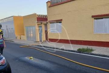 Incendio en un inmueble de La Garita (Foto TA)