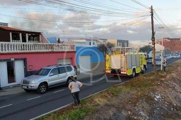 Incendio en un inmueble de La Garita (Foto TA)