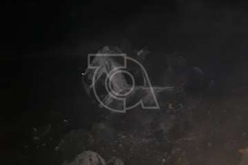 Queman el todoterreno que apareció en la playa de Jinámar junto a una zódiac usada en el desembarco de drogas (Foto TA)