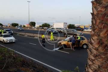 Accidente de tráfico frente a La Mareta (Foto TA)